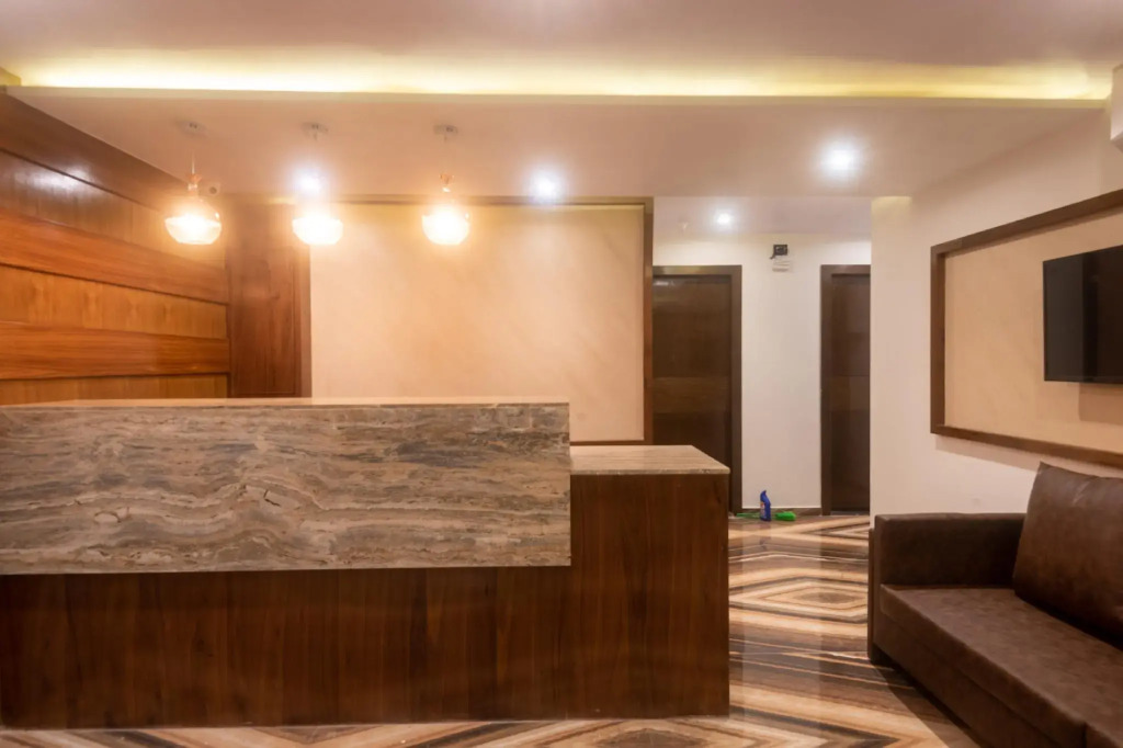 Capital O 43946 Hotel Tirumala