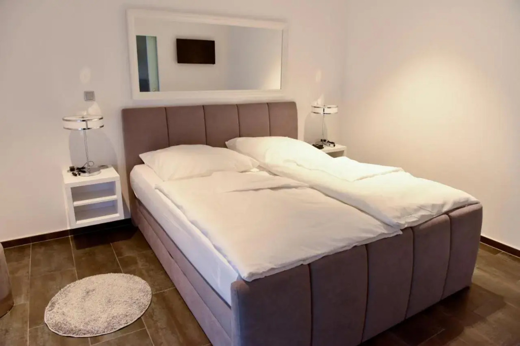 Apartmani i Bungalovi TROJKA