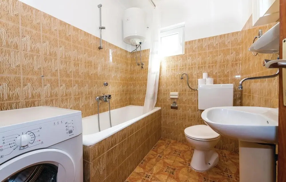 Beautiful Home in Sibenik With Wifi and 2 Bedrooms