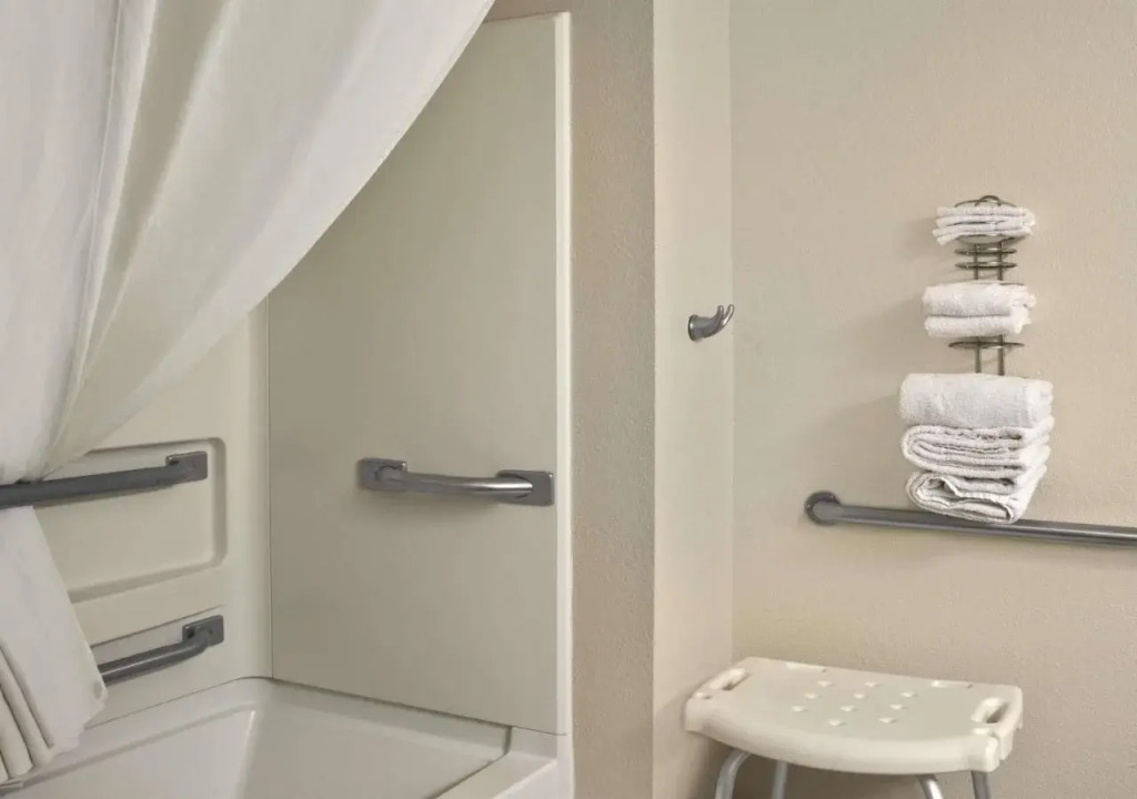 Fairview Inn & Suites Whitewater