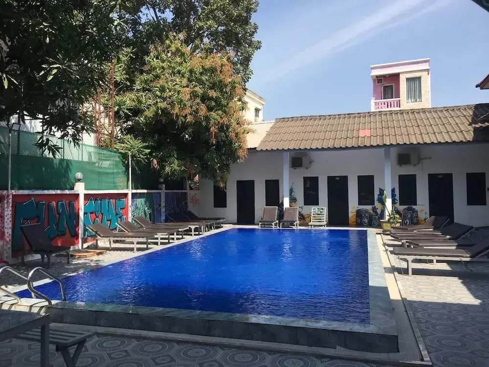 Apatuxay Vientiane Hostel