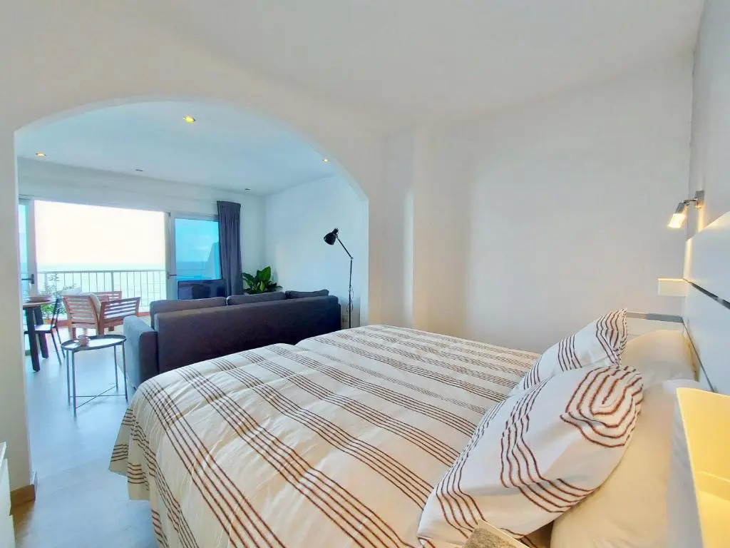 Seaview Terrace Studio by TOR