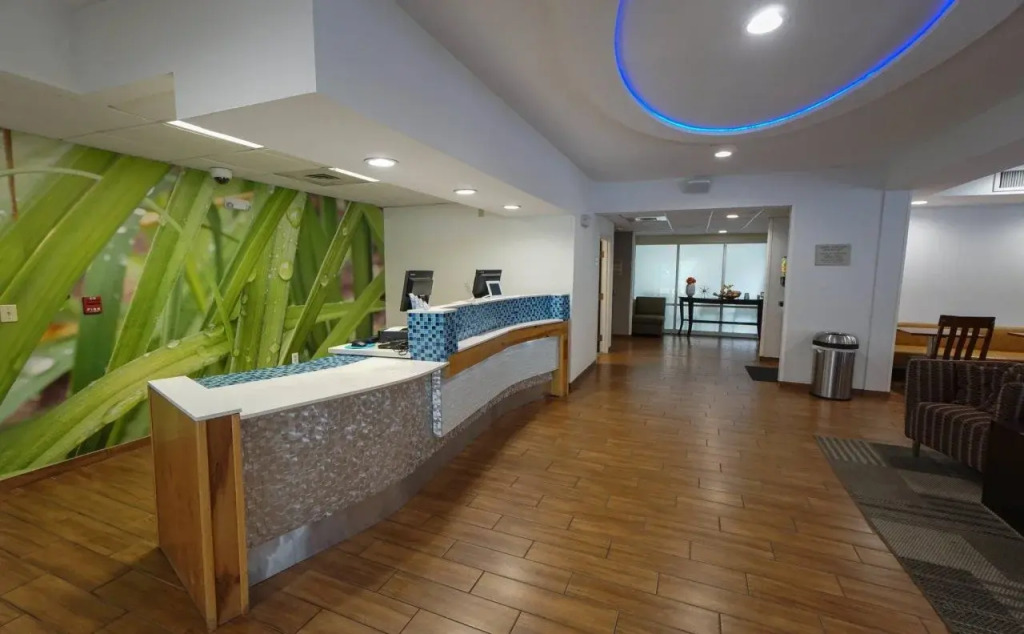 Country Inn & Suites by Radisson, Savannah Southside