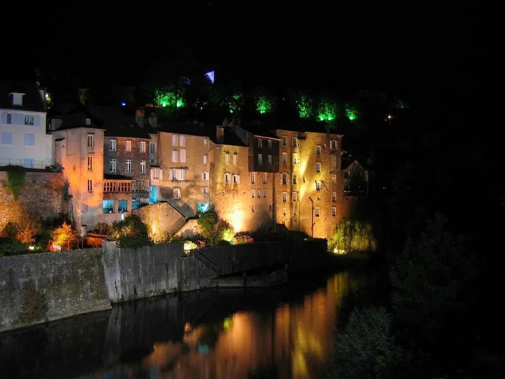 Couett'hôtel Oloron-Sainte-Marie