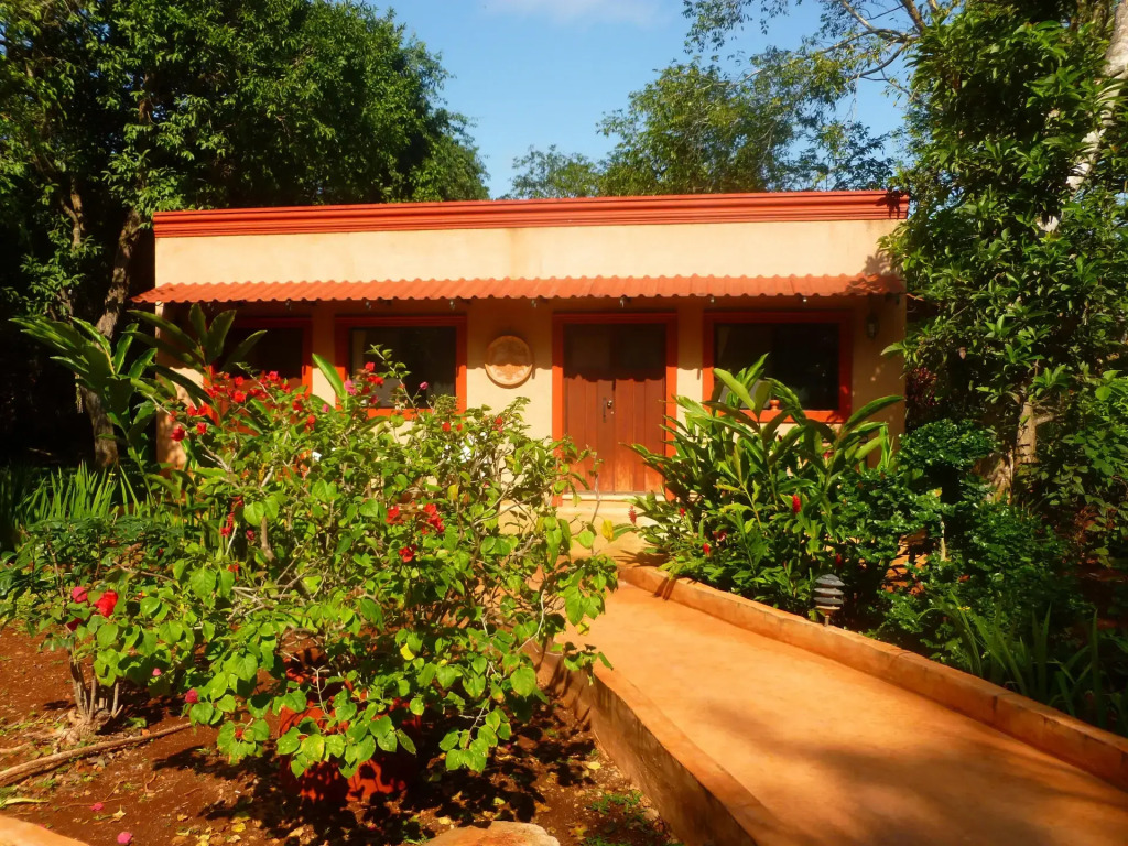 The FlyCatcher Inn Boutique Hotel