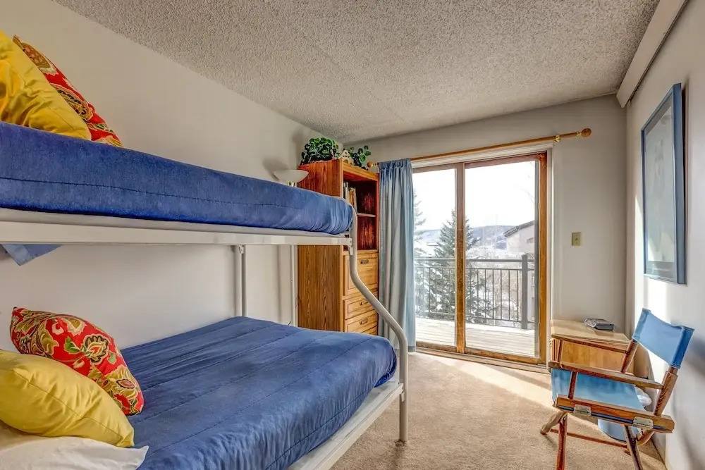 Ski Trail Apartment 2320 by RedAwning