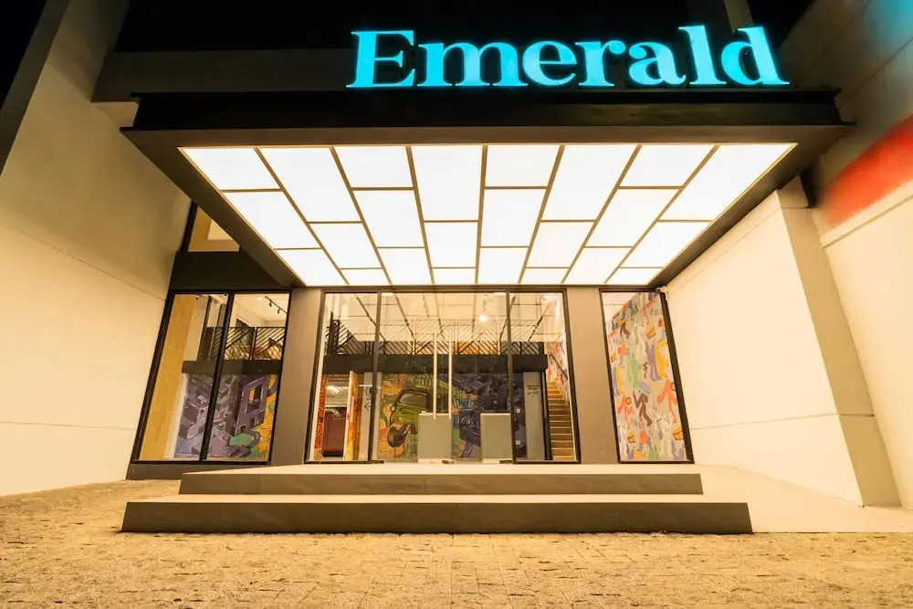 Emerald Hotel Residence