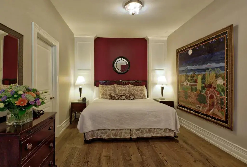 Inn On The Twenty