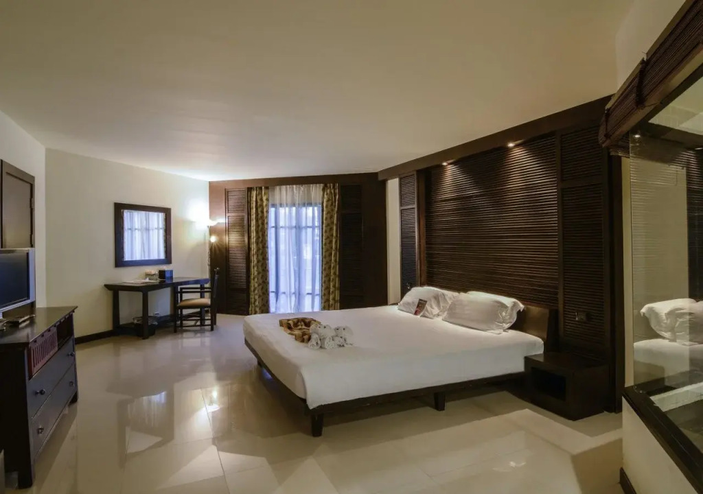 The Nouveau Chumphon Beach Resort And Golf
