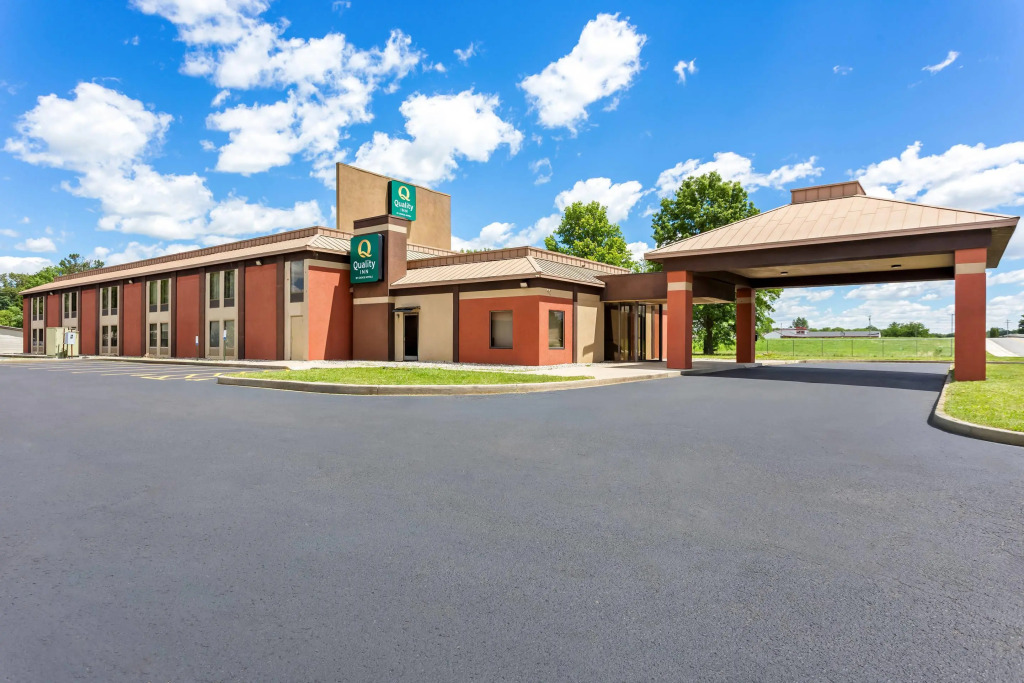 Quality Inn Rochester South