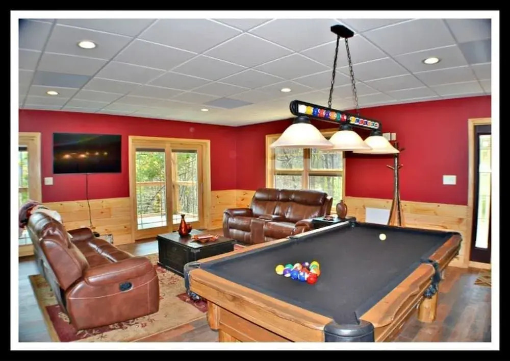 Five Bears Den 3 Bedrooms 3.5 Bathrooms Cabin