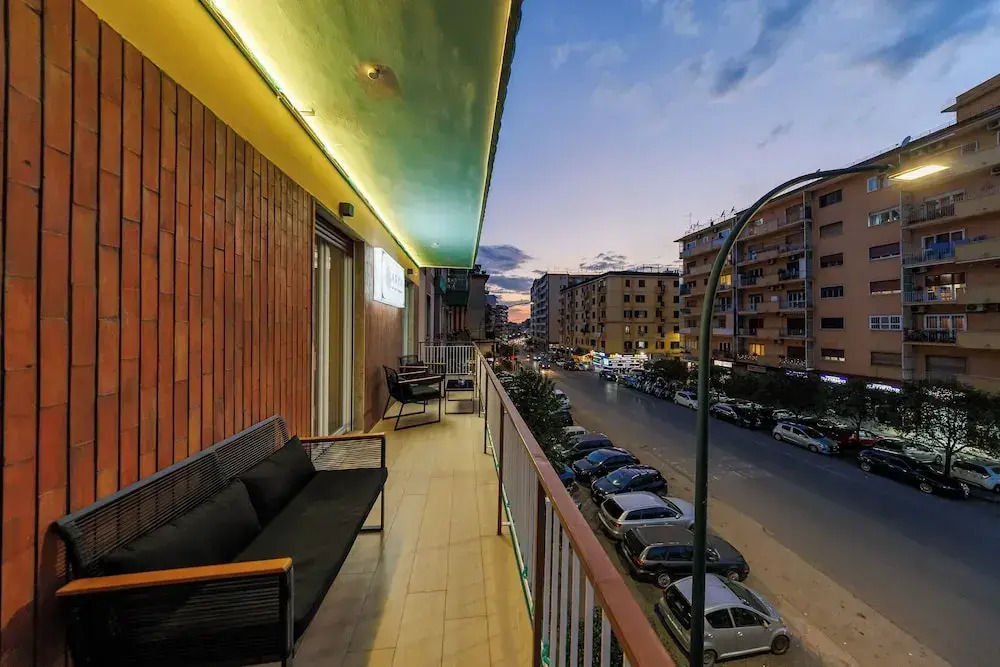 Arya Guest House