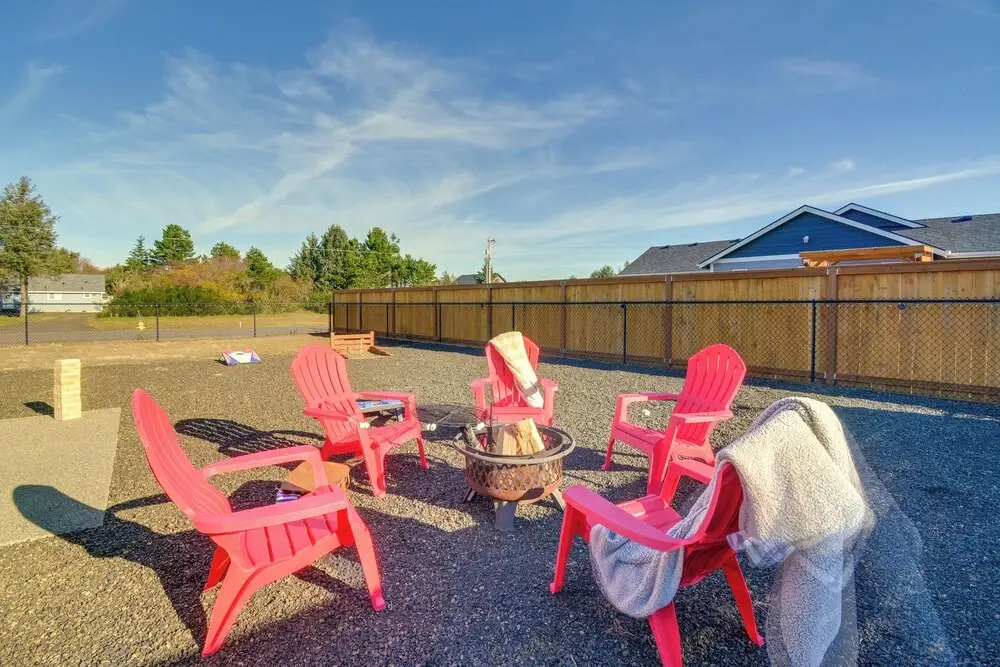 Pet-friendly Retreat w/ Fenced Yard, Walk to Beach