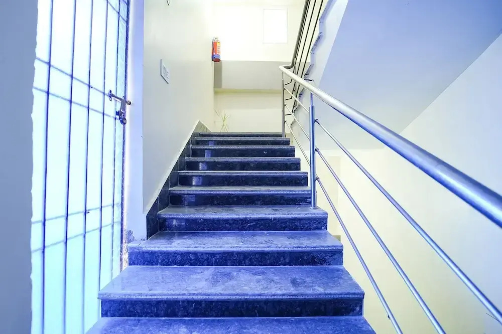 Fabhotel Grand Vatika