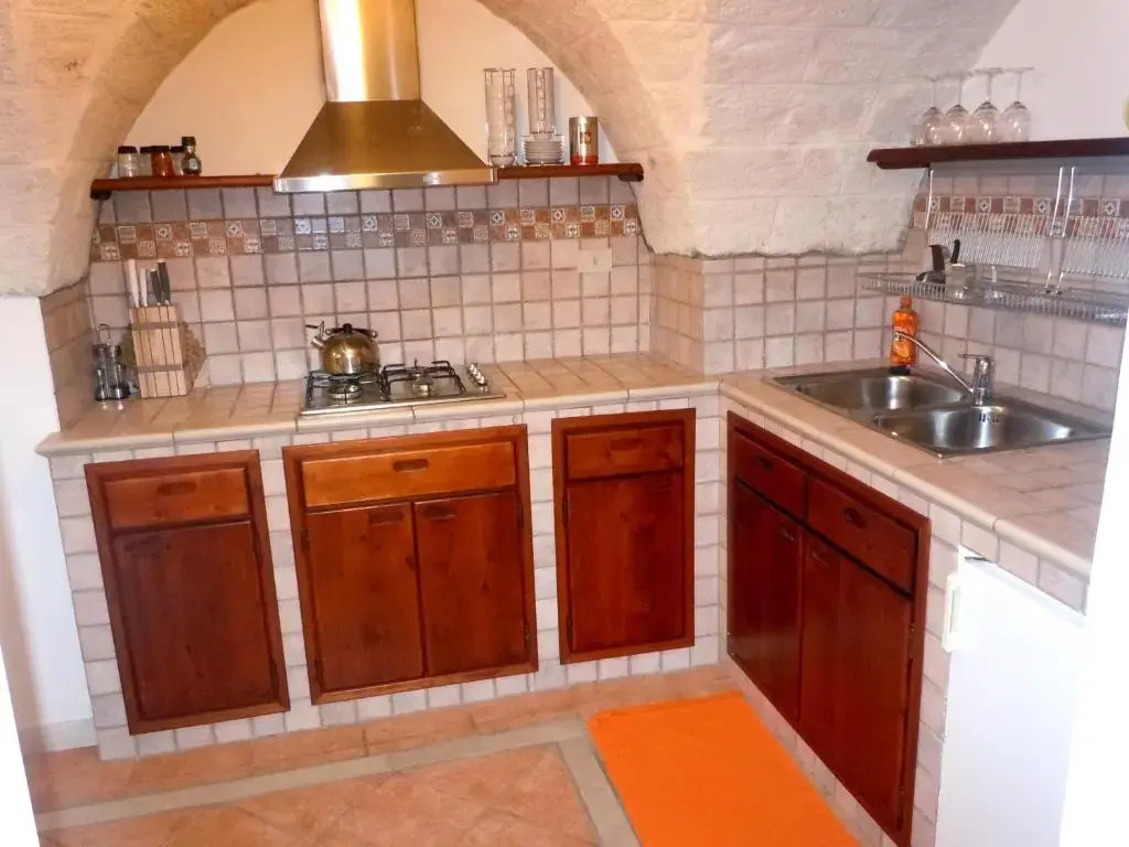 Casa Josephina - Three Level Stone Home With Balcony, 2 Roof Terraces & Sea Views