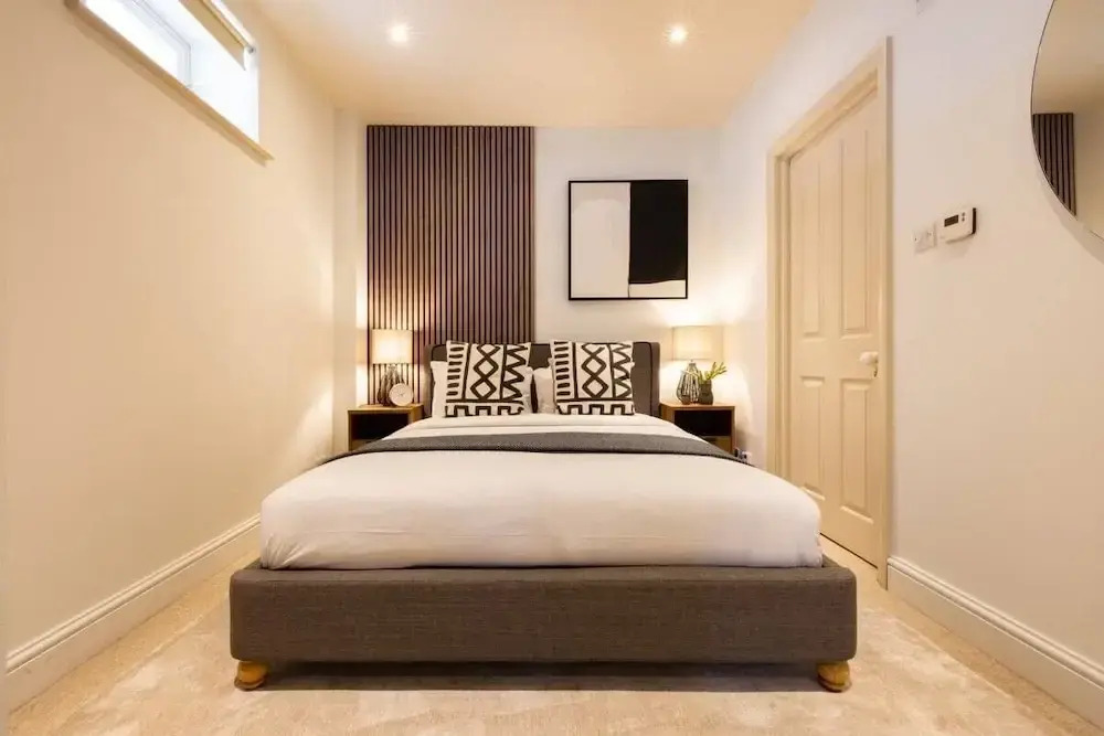 The Elephant & Castle Hideaway - Stunning 1bdr Flat With Patio