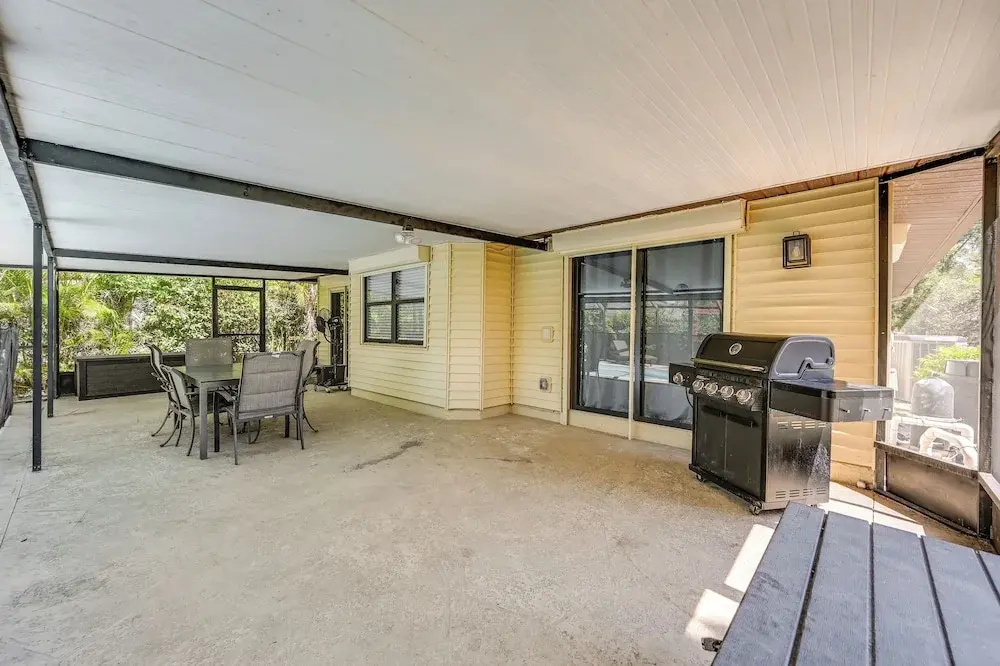 Naples Home: Private Pool & Grill ~ 1 Mi to Beach