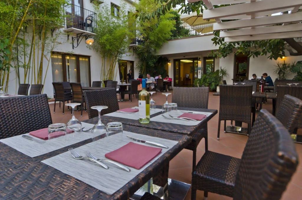 Hotel Santa Maria