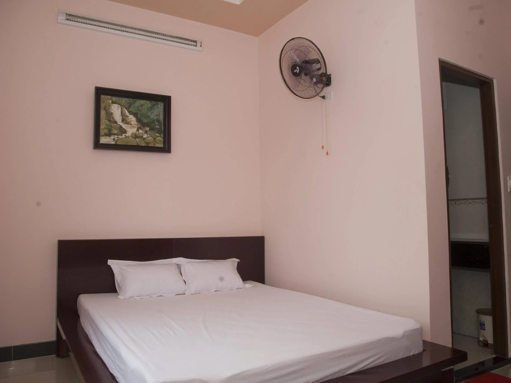 Ban Mai Hotel 66