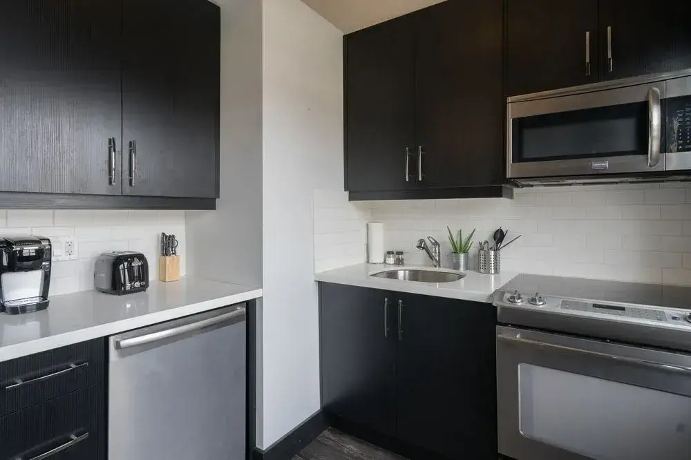 Applewood Suites - Toronto Traveler Loft
