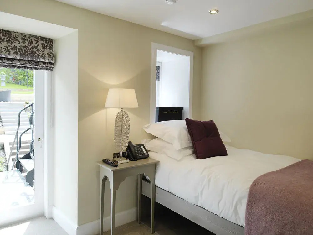Ailsa Craig Hotel