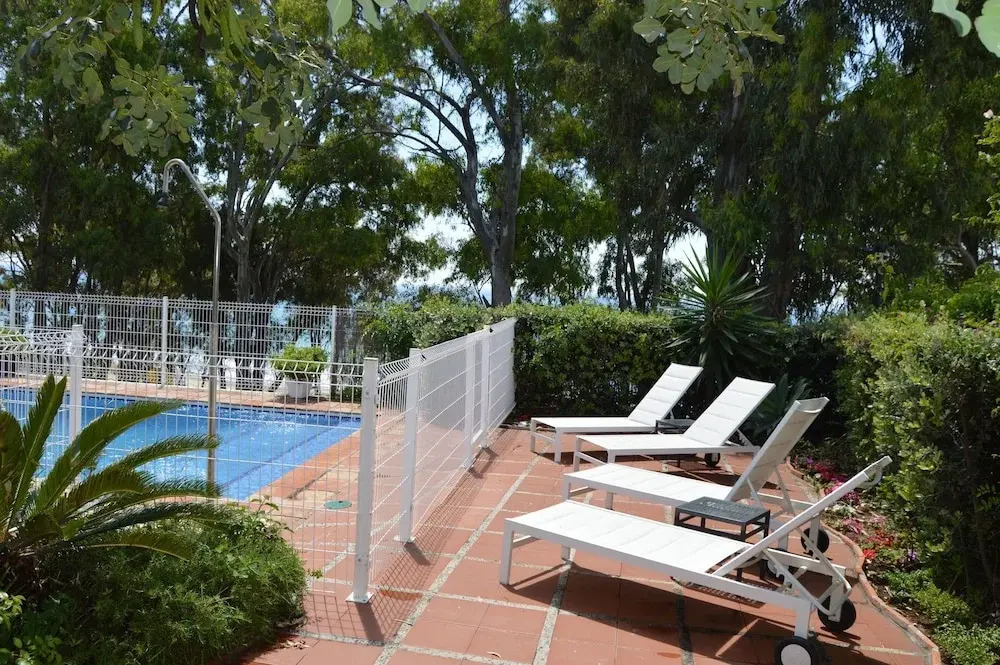Beachfront villa protected private pool 4 bedrooms Marbella