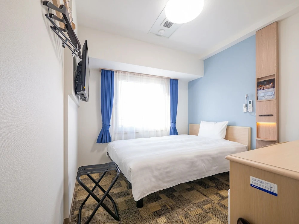 Toyoko Inn Yokohama-eki Nishi-guchi