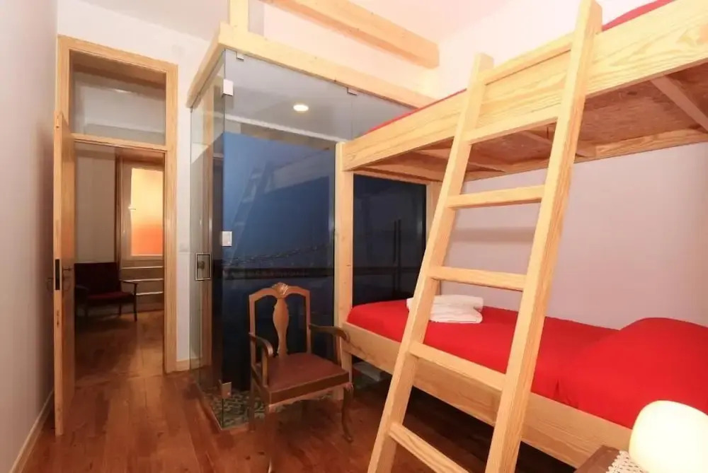 Sao Jorge Apartments & Suites