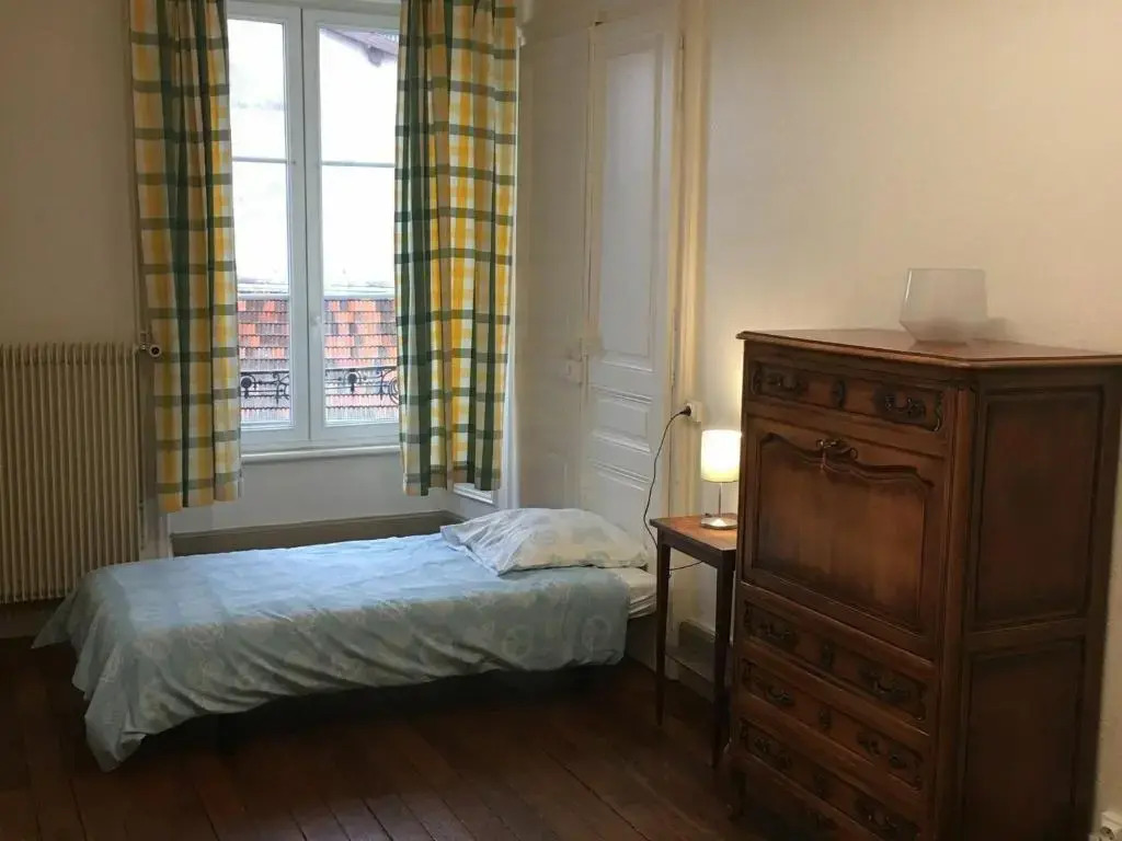 Appartement Toul, 5 pièces, 10 personnes - FR-1-584-114