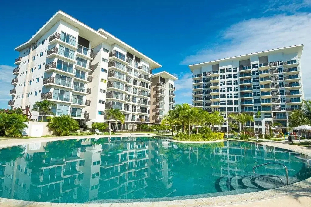 Playa Caracol Residences