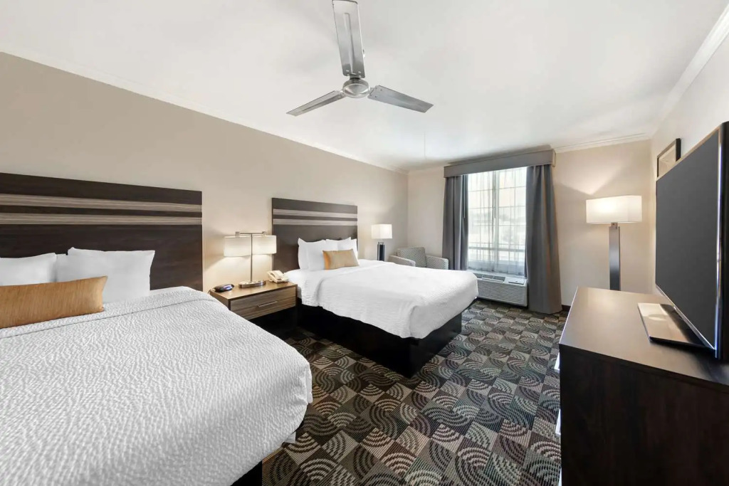 Best Western Plus Country Park Hotel