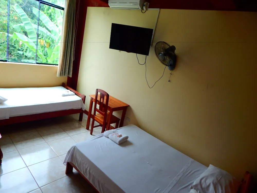 Leito Inn