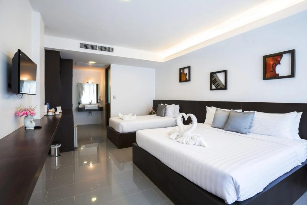 Phranang Place Hotel
