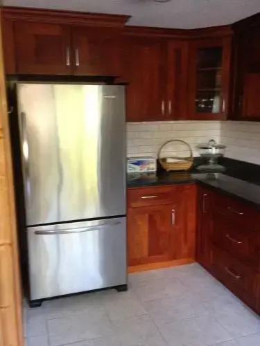 Burris Guest House