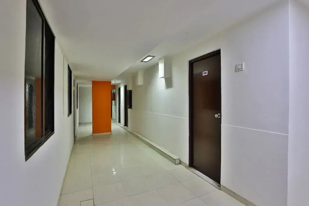 OYO 29318 hotel krishna palace