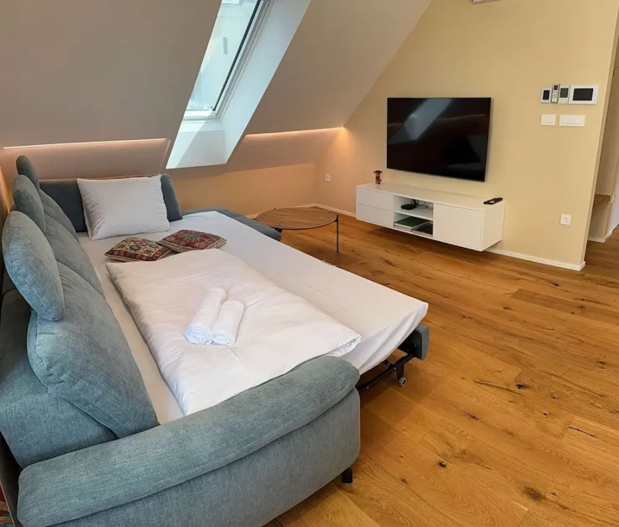 Crown Residence Luxury 2BR in Ljubljana Downtown