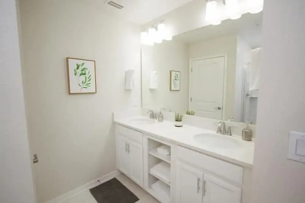 4741 CT - Storey Lake - Lovely 2 bd Condo