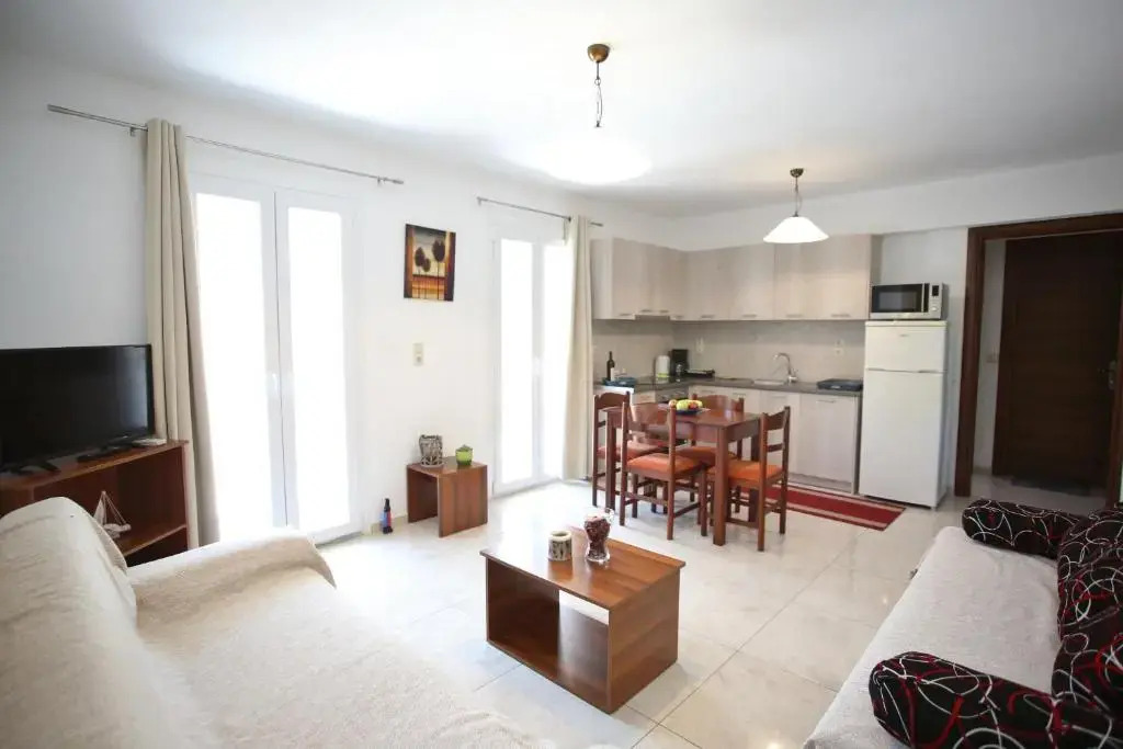 Cozy apartment in city's suburbs 1