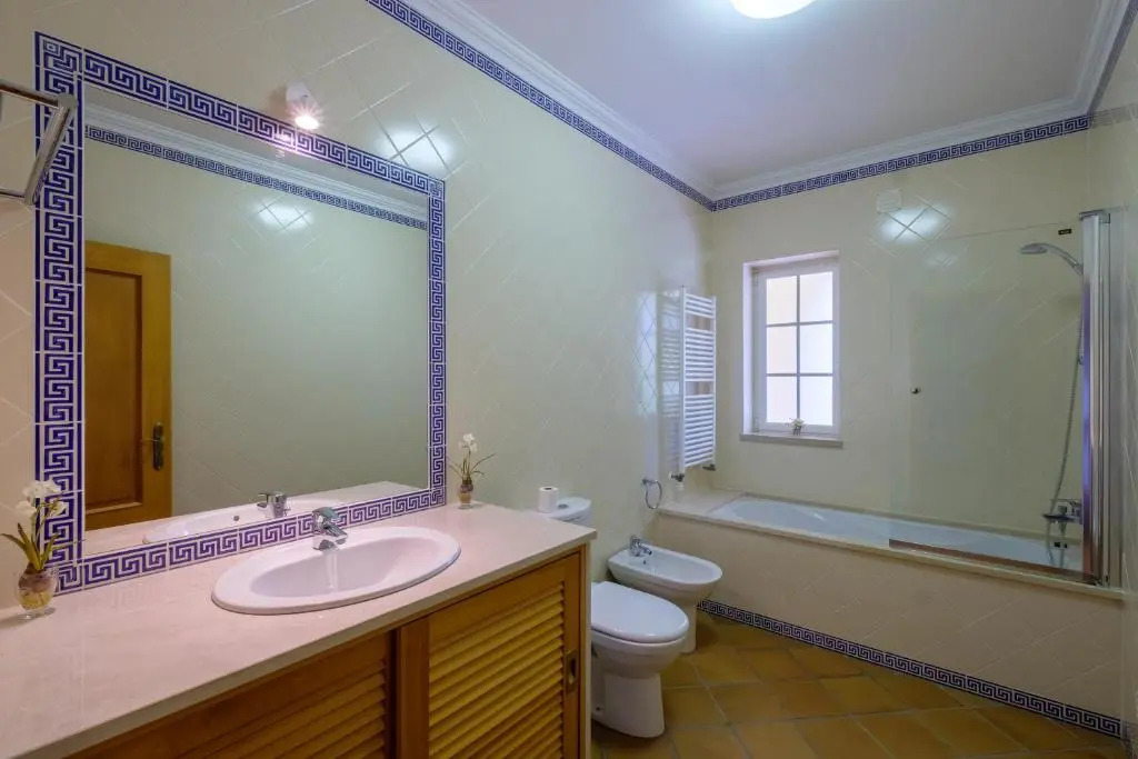 D. Sebastião Townhouse