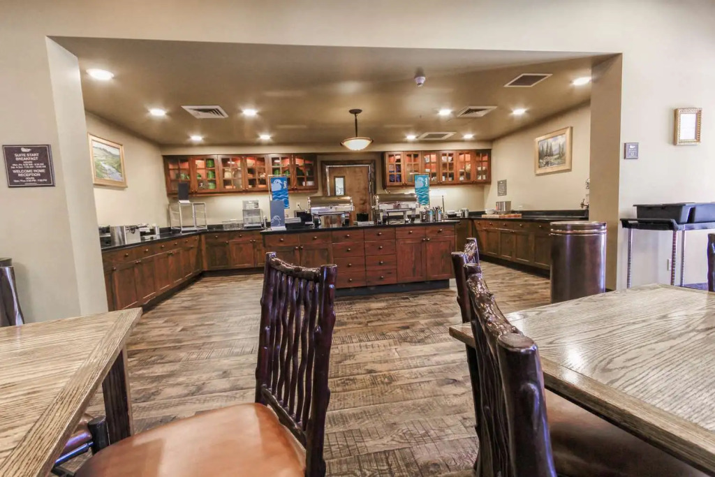 ECHO Suites Extended Stay by Wyndham Bozeman