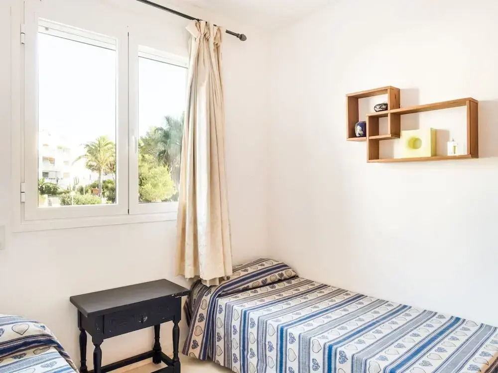 Pretty Holiday Home in Sant Josep de Sa Talaia near Sea