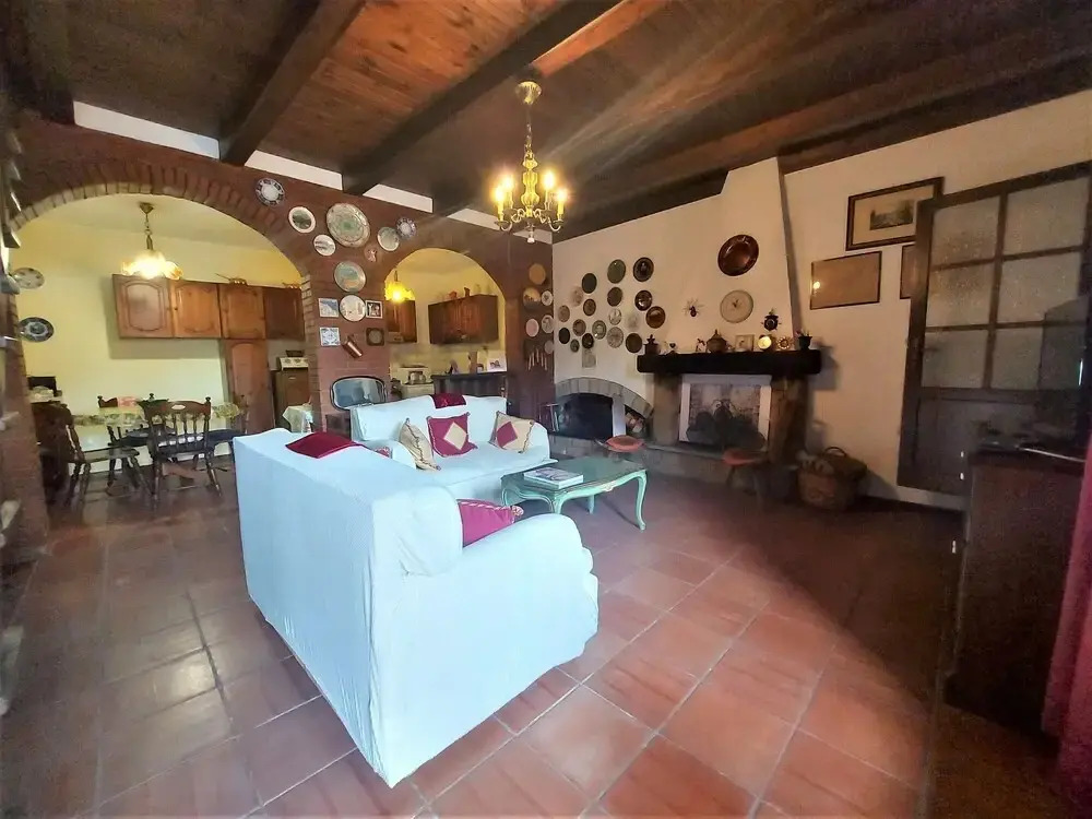 Charming Tuscan Getaway