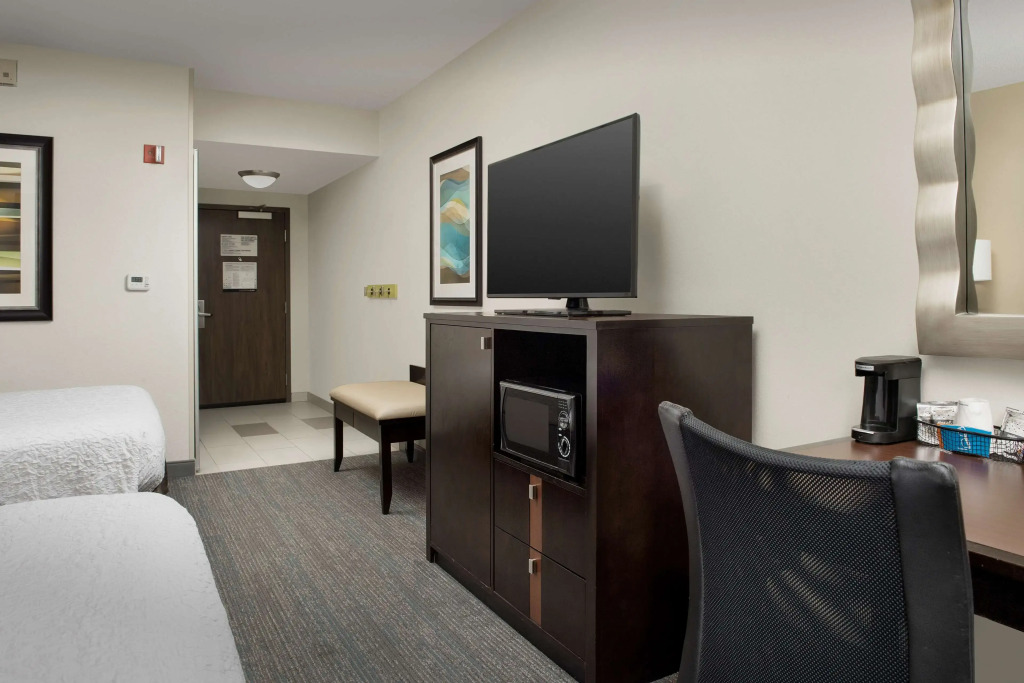 Hampton Inn & Suites Alpharetta-Windward