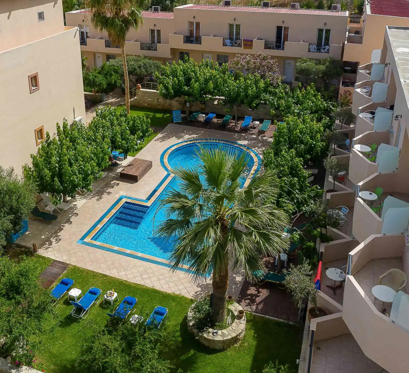 Calypso Hotel