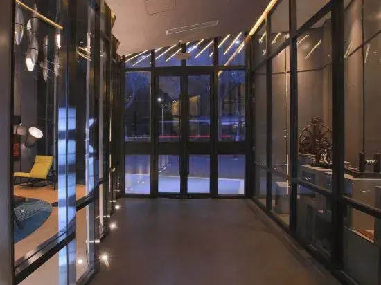 Orange Hotel (Qingdao North Railway Station Xinduxin)