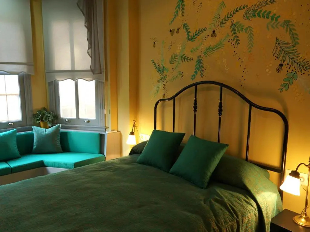 Tilas - Rooms in 19th Century Wooden Townhouse,Kadikoy