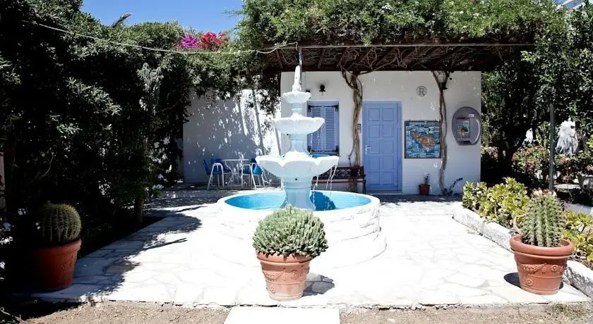 Tinos Camping & Bungalows