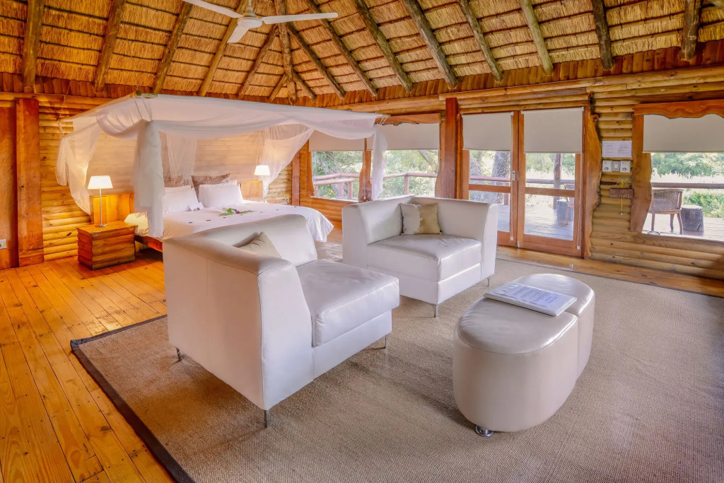 Karongwe - River Safari Lodge