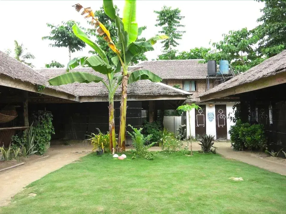 Paglaom Hostel - Adults Only