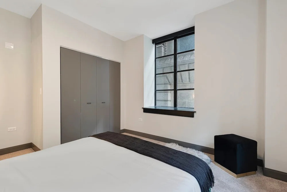 Group Stay 3 Modern 2BR Units Great Amenities